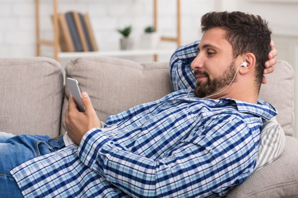 Why OEM Placements Are a Game-Changer for App Installs and OTT App Visibility
